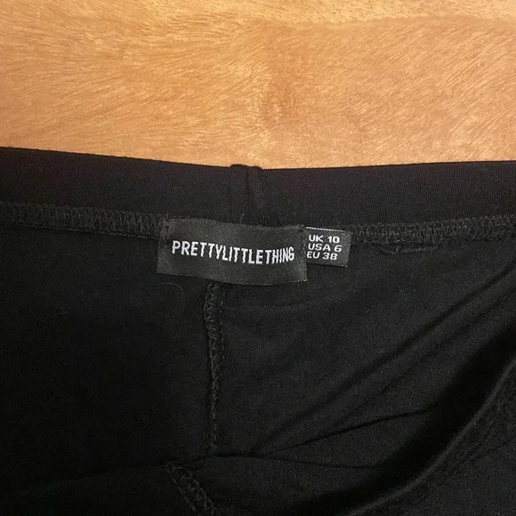 Pretty little thing biker shorts - Picture 2 of 3